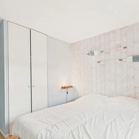 Appartement Au Coeur Du Port, Vue Unique, Pour 6 *