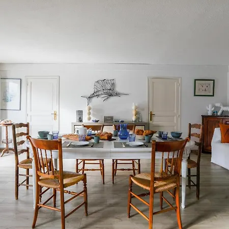 Apartmán Au Coeur Du Port, Vue Unique, Pour 6